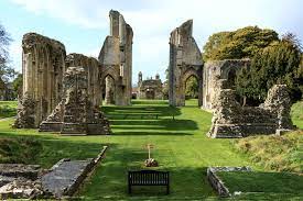 Glastonbury Abbey - Wikipedia